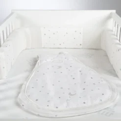 Roba Babybett Safe Asleep, Komplettbettset, Matratze, Nest, Babyschlafsack, 70x140cm Sternenzauber 17 Roba Babybett Safe Asleep, Komplettbettset, Matratze, Nest, Babyschlafsack, 70x140cm Sternenzauber -Babyfreude Deutschland Verkaufs-Shop 09c4f55b0f290cc7d73592736abeadac
