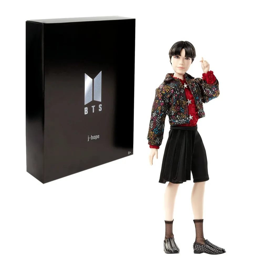 MATTEL BTS Prestige Fashion Puppe J-Hope 9 MATTEL BTS Prestige Fashion Puppe J-Hope – Bild 9
