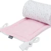 Bellochi Kantenschutz Baby Babybett Umrandungen Nestchen Kopfschutz Gitterbett Umrandung 180x30 Cm - 100% Baumwolle - Für Kinderbett Mit Rausfallschutz Baby Beistellbett 120x60 Cm - Rosa Und Weiß - Aurora
