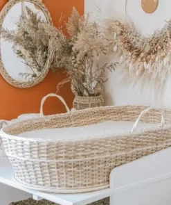 Wickelkorb Aus Rattan Mit Matratze Ökö-Tex Handarbeit Naturbelassenes Rattan Alwan Créations -Babyfreude Deutschland Verkaufs-Shop 4af0cc73f958a2b5b67dcab174506301
