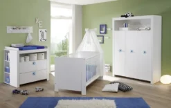 Babyzimmer Komplett Set Olivia Weiss 5-teilig Kleiderschrank Babybett Wickelkommode 2x Regal -Babyfreude Deutschland Verkaufs-Shop 575af00a6234bc980ff2790a48e70b76