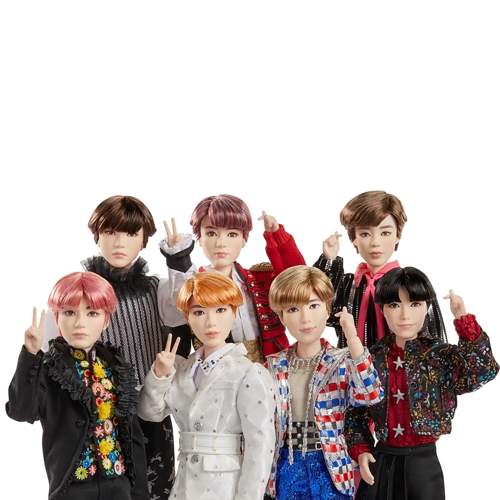 MATTEL BTS Prestige Fashion Puppe J-Hope 12 MATTEL BTS Prestige Fashion Puppe J-Hope – Bild 12