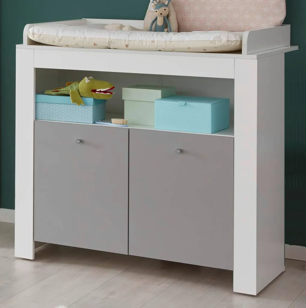 Trendteam Babyzimmer 4-teilige Kombination Pia Weiß Melamin/Lichtgrau Melamin 6 Trendteam Babyzimmer 4-teilige Kombination Pia Weiß Melamin/Lichtgrau Melamin – Bild 6