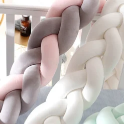 200cm Bettumrandung Geflochten Bettschlange Babybett Stoßstange Baby Nestchen Weben Kantenschutz Kopfschutz Dekoration Für Krippe Kinderbett 9 200cm Bettumrandung Geflochten Bettschlange Babybett Stoßstange Baby Nestchen Weben Kantenschutz Kopfschutz Dekoration Für Krippe Kinderbett -Babyfreude Deutschland Verkaufs-Shop b87ba8cc2d78beef9977607d49a200e3