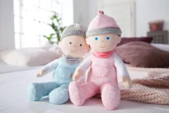 HABA Kuschelpuppe Pit, Schmusepuppe, Puppe, Stoffpuppe, Ab 0 Jahren, 305753 7 HABA Kuschelpuppe Pit, Schmusepuppe, Puppe, Stoffpuppe, Ab 0 Jahren, 305753 -Babyfreude Deutschland Verkaufs-Shop e65c311f2a029f9b503543122244b46e